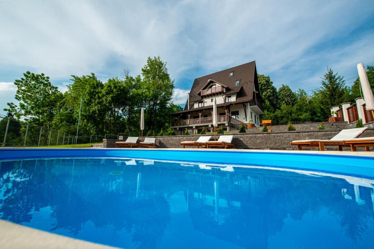 Vila Oia Wellness & Spa Breaza  Exterior photo