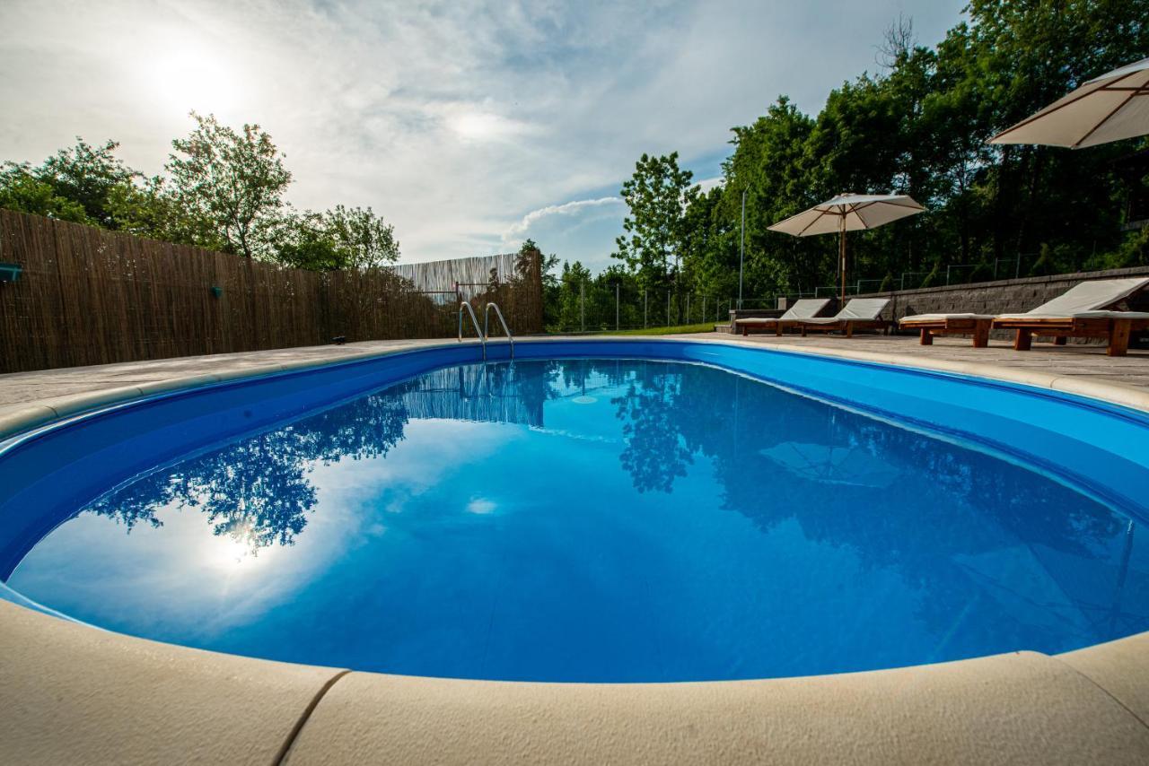 Vila Oia Wellness & Spa Breaza  Exterior photo