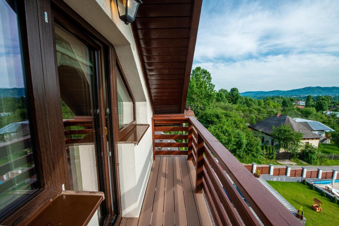 Vila Oia Wellness & Spa Breaza  Exterior photo