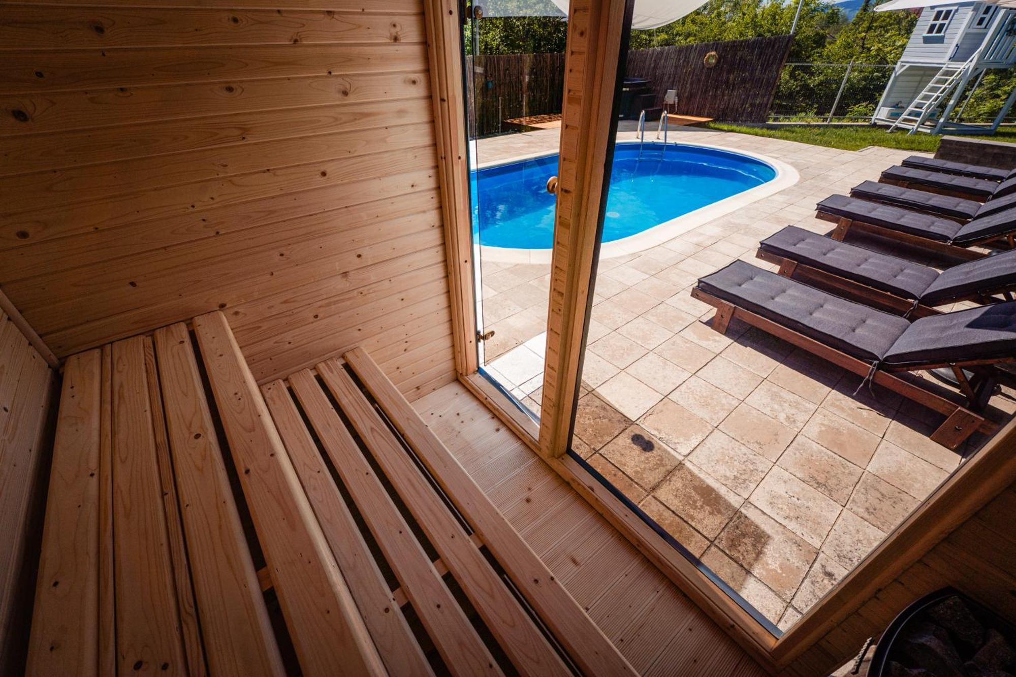 Vila Oia Wellness & Spa Breaza  Exterior photo